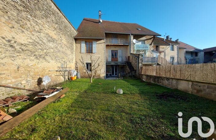 Vente Maison de ville 9 pièces — photo 2