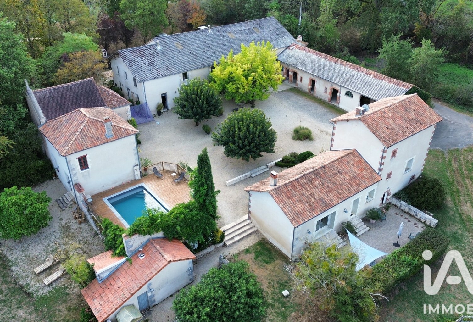 Vente Domaine 18 pièces — photo 1