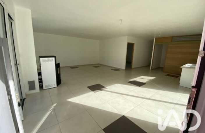 Vente Maison/villa 7 pièces — photo 2