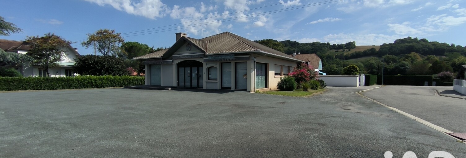 Commerce  202 m² à vendre à Viodos-Abense-de-Bas (64130)