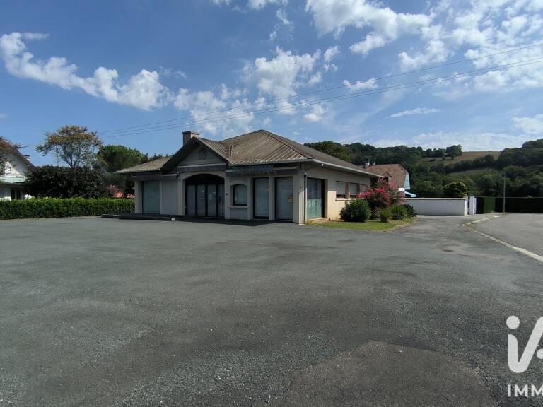 Vente Local commercial 202 m&sup2; — photo 1