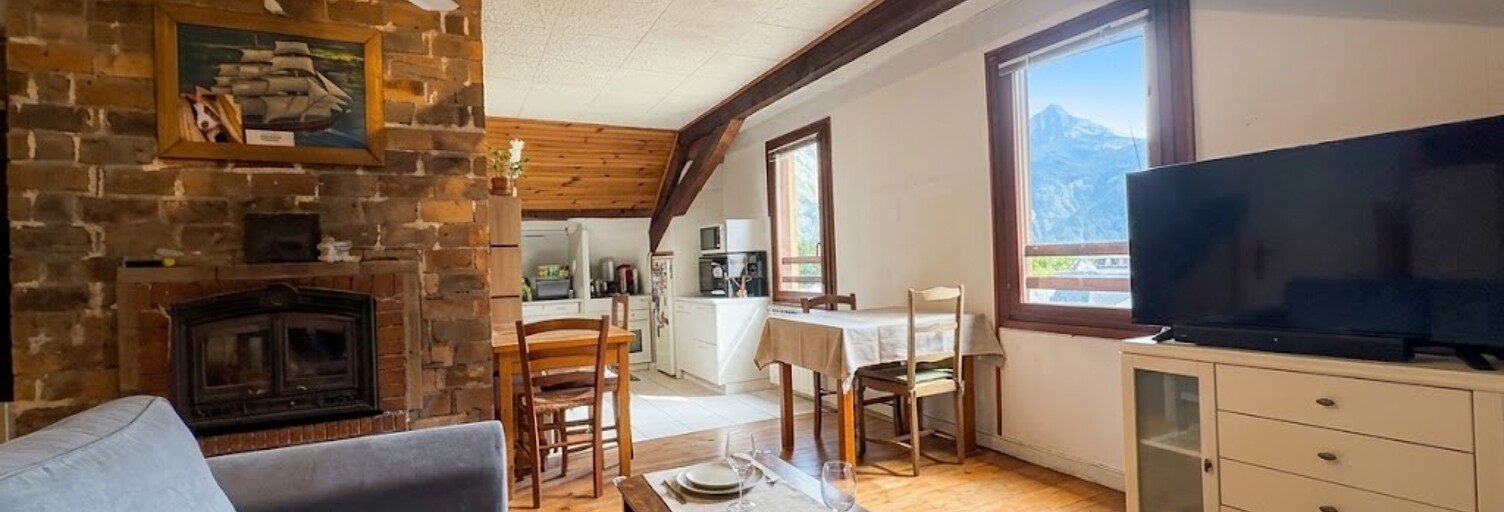 Appartement 3 Pièces 95 m² à vendre à Le Bourg-d'Oisans (38520)