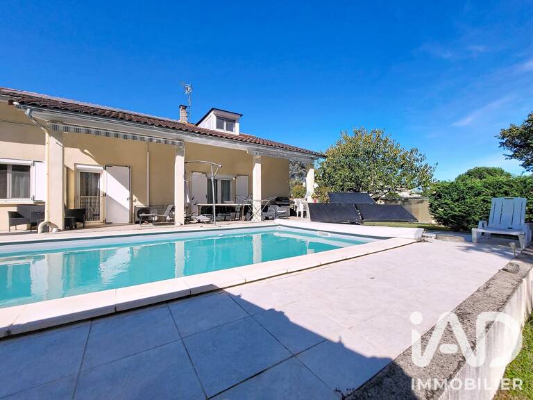 Vente Maison/villa 6 pièces — photo 1