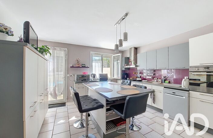 Vente Maison/villa 6 pièces — photo 4
