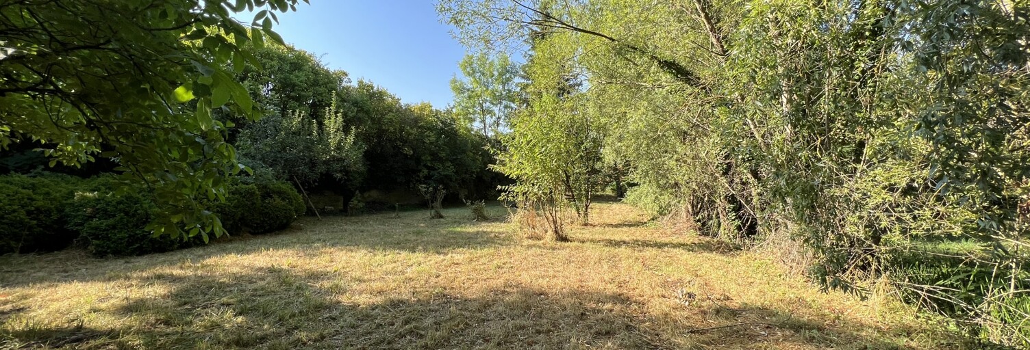 Terrain  1832 m² à vendre à Auberive (52160)