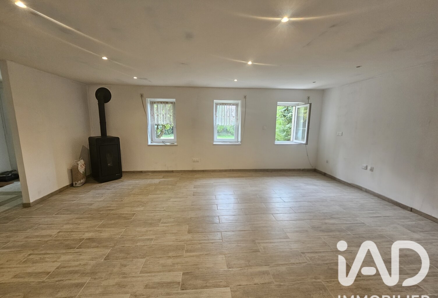 Vente Maison de campagne 3 pièces — photo 1