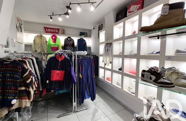 Vente Local commercial 58 m&sup2; — photo 3