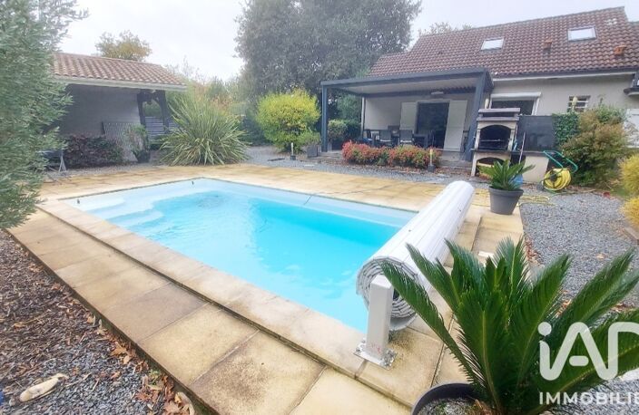 Vente Maison/villa 6 pièces — photo 2