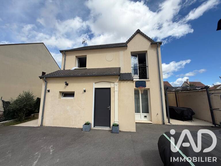 Vente Maison traditionnelle 6 pièces — photo 1