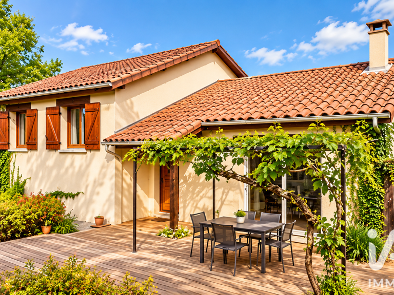 Vente Maison traditionnelle 7 pièces — photo 1