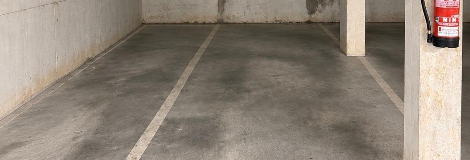 Garage  25 m² à vendre à Marseille 12 (13012)