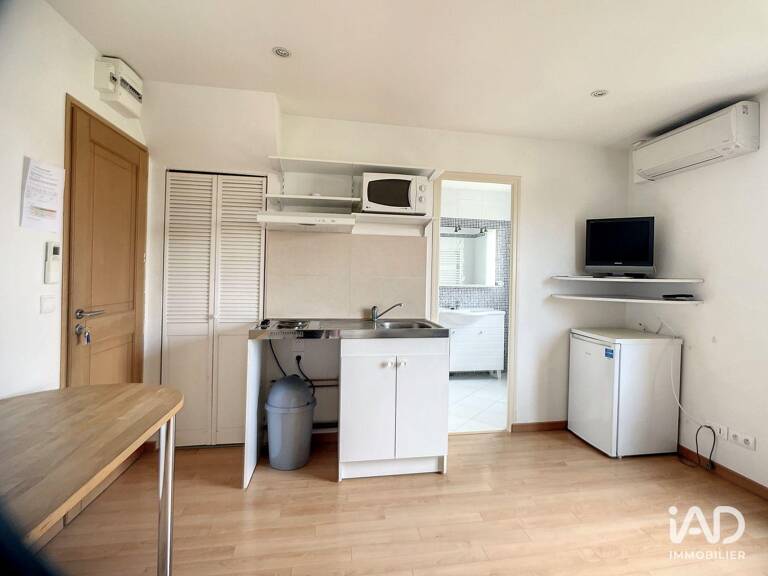 Location Appartement 1 pièce — photo 1