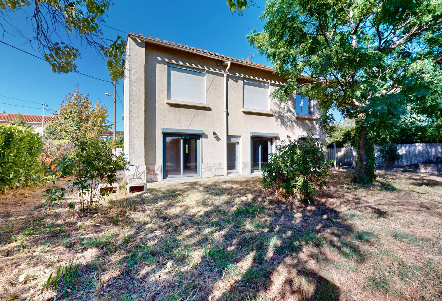 Maison 4 faces traditionnelle rénovée - 4 chambres - 396m2 d — photo 1