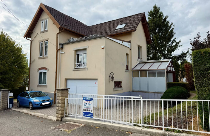 Vente Maison de caractère, 7 pièces avec terrain arboré clos — photo 2