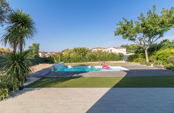 EGUILLES - Maison Type 5 - Jardin - Piscine - Garage — photo 2