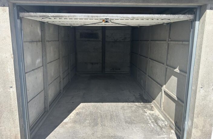 Ensemble de 10 garages A VENDRE. — photo 2