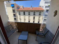 TOULON Est Champs de Mars vrai T4 rénové — photo 4