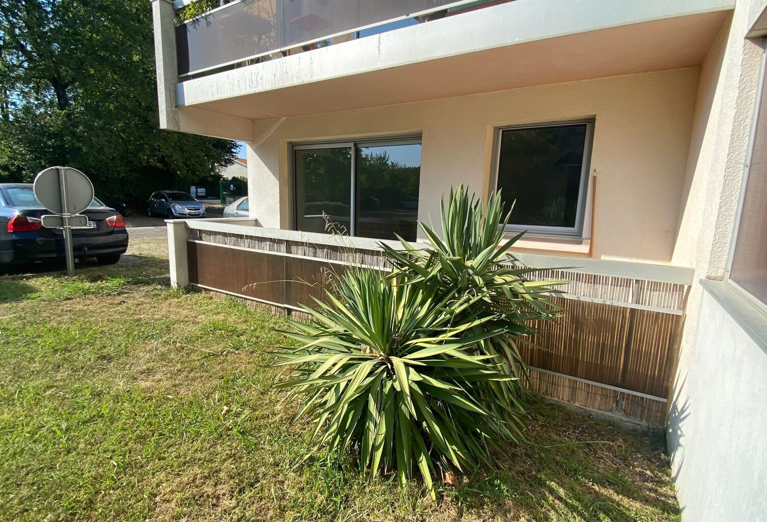 BORDEAUX CAUDERAN APPARTEMENT TYPE 3 AVEC PLACE DE PARKING E — photo 1
