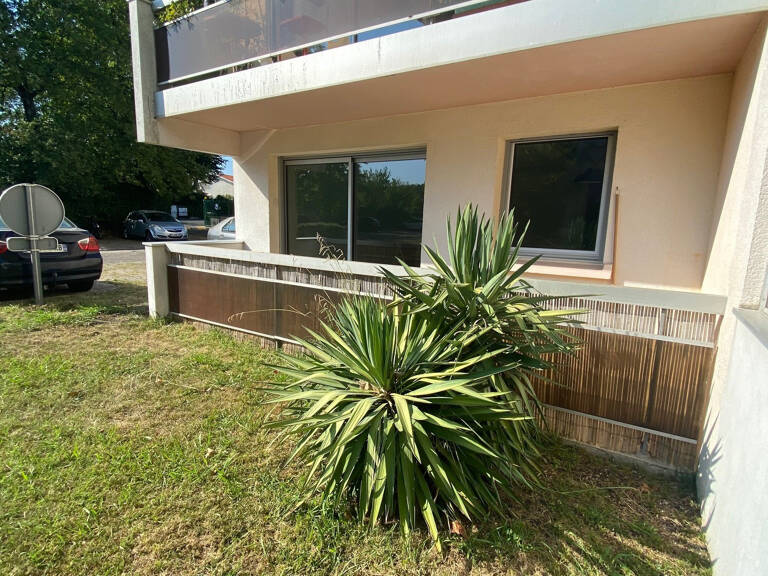 BORDEAUX CAUDERAN APPARTEMENT TYPE 3 AVEC PLACE DE PARKING E — photo 1