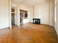 Appartement T3 avec terrasse face au Champ-de-Mars — photo 4