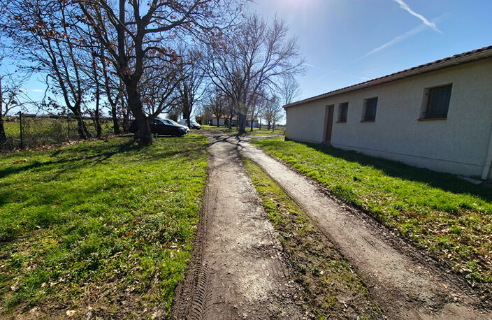 Bâtisse de 117 m² en gros oeuvre sur terrain arboré, un projet à écrire — photo 5
