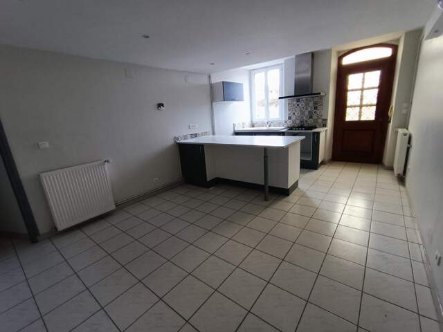 CASTELNAUDARY - APPT T3 Bis en rez de jardin — photo du bien
