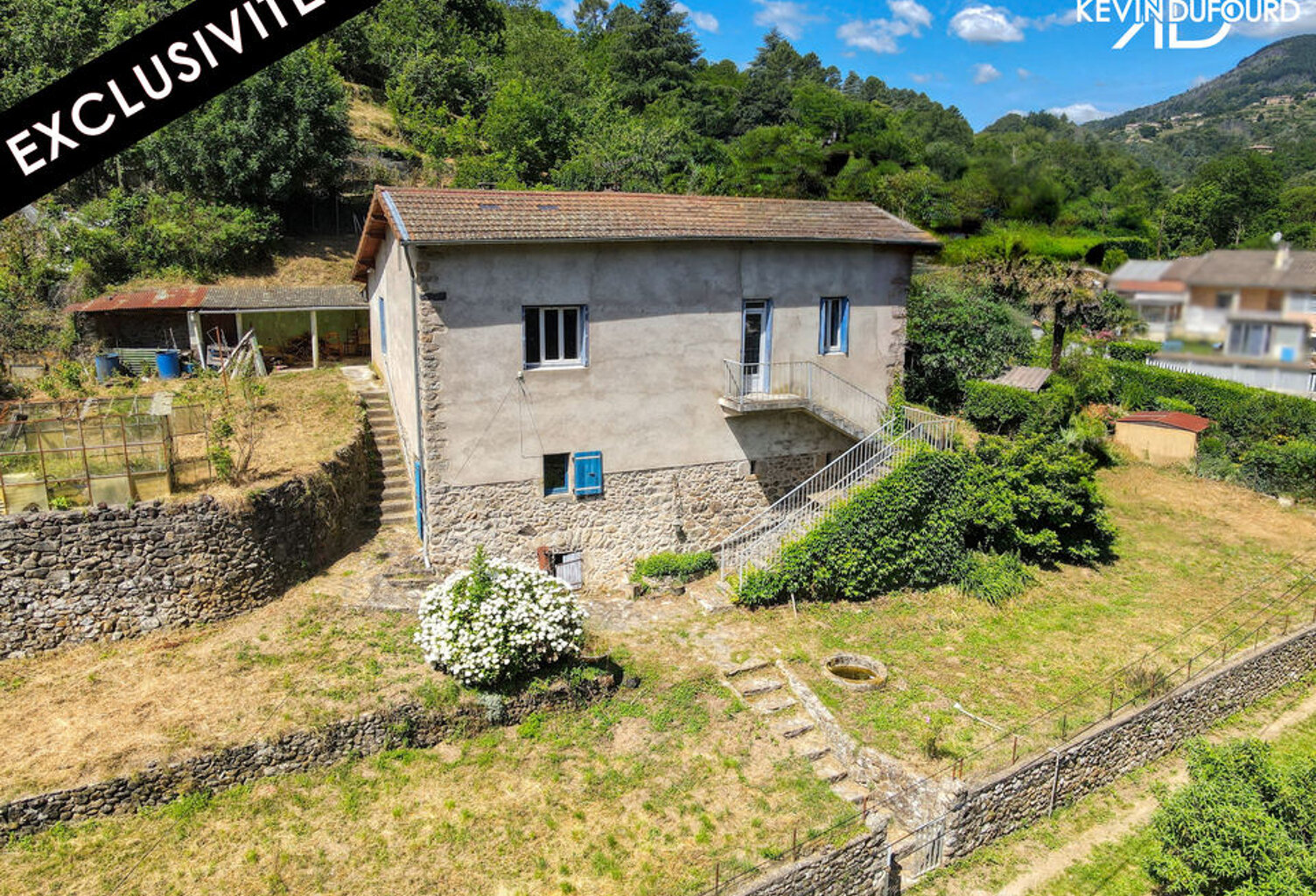 Maison à rénover de 65 m² sur un terrain de 5.000 m² à — photo 1