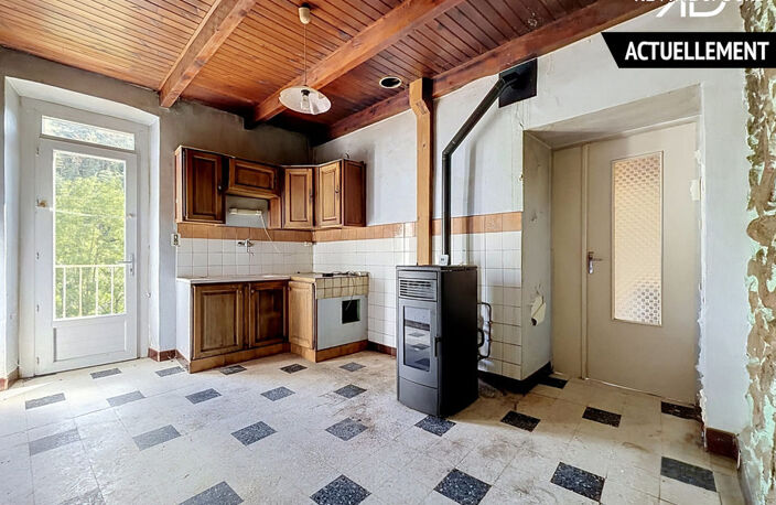 Maison à rénover de 65 m² sur un terrain de 5.000 m² à — photo 4