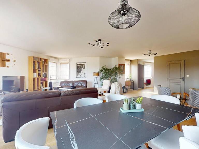 Appartement À Vendre — photo 1