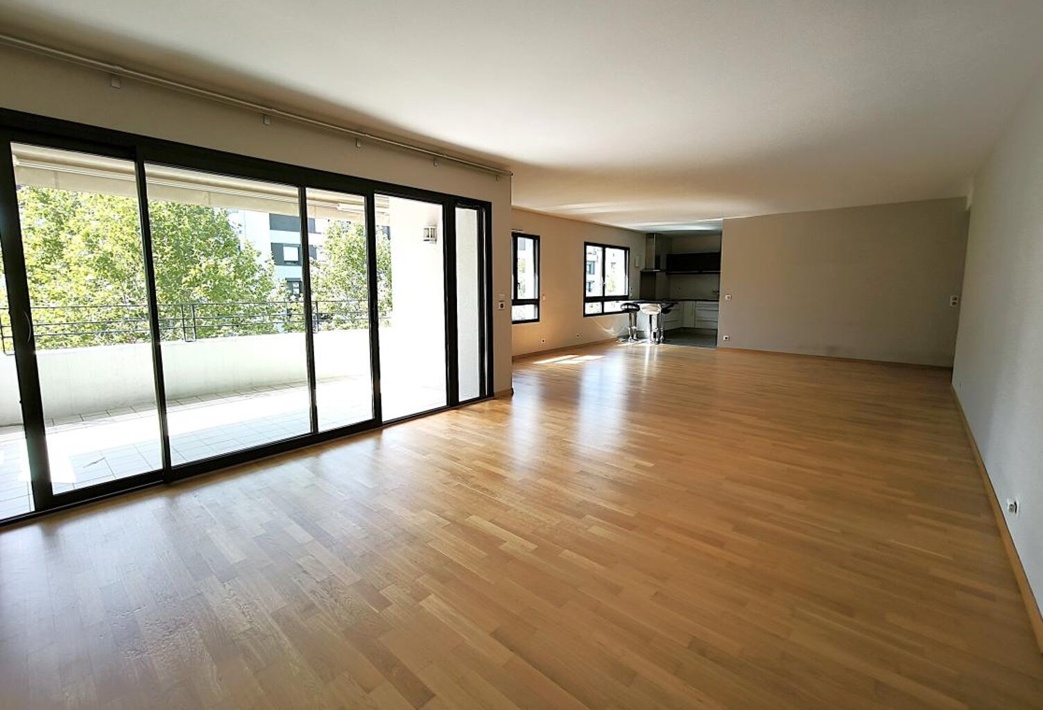 Appartement À Vendre — photo 1