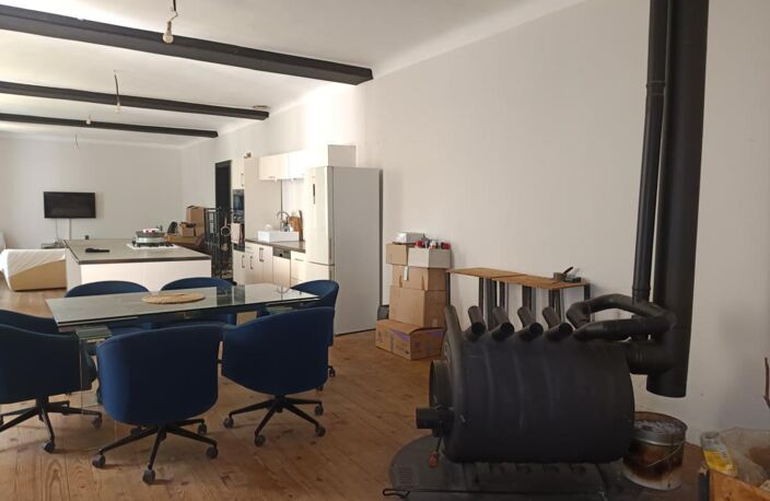 PROPRIETE DE CHARME DE 26 PIECES SUR UN TERRAIN DE 15000 M² — photo 4