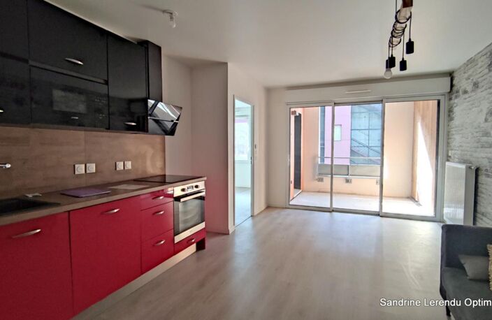 ROUEN – APPARTEMENT T2 RÉCENT AVEC LOGGIA – DPE B – ASCENSEUR — photo 2