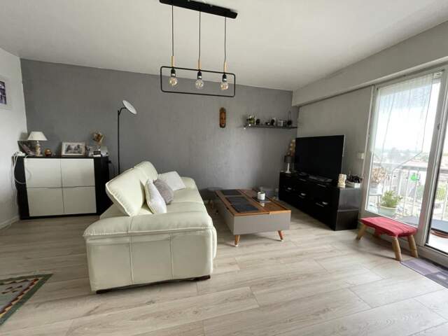 Dépt Val d'Oise (95) - TAVERNY - A vendre Apt T4 - 85m² habitable - balcon avec vue dégagée — photo du bien