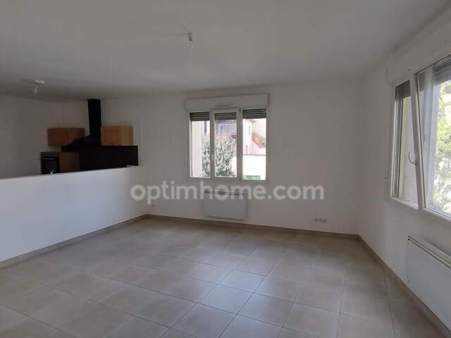 Appartement à vendre 5 pièces de 113 m² - BAR LE DUC - parking - ascenseur — photo du bien