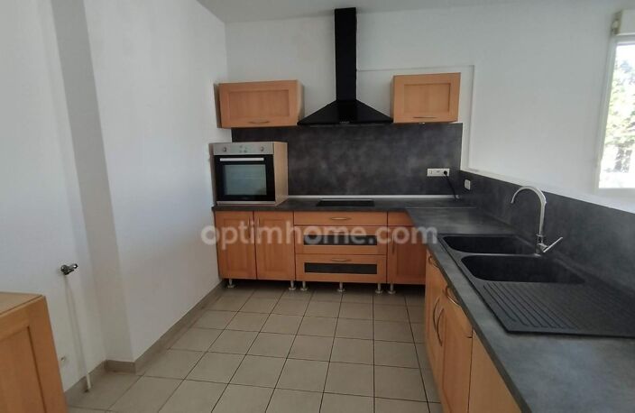 Appartement à vendre 5 pièces de 113 m² - BAR LE DUC - parking - ascenseur — photo 2