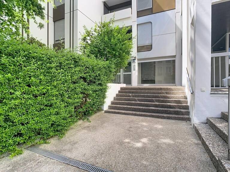 PORTE DOREE - BOIS DE VINCENNES - T4 de près de 75 M² (2 CHAMBRES) + LOGGIA + CAVE + PARKING — photo 1