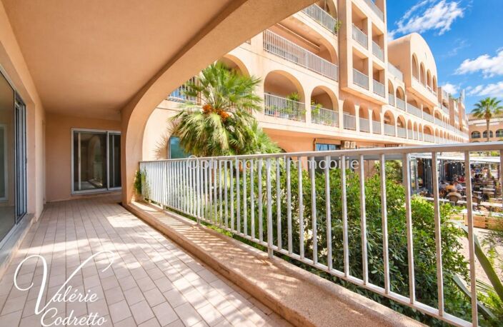 À vendre – Appartement T3 98 m² avec terrasse et 2 garages – Port d’Hyères 83400 — photo 2