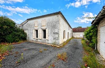 Maison à vendre BURIE (17) — photo du bien