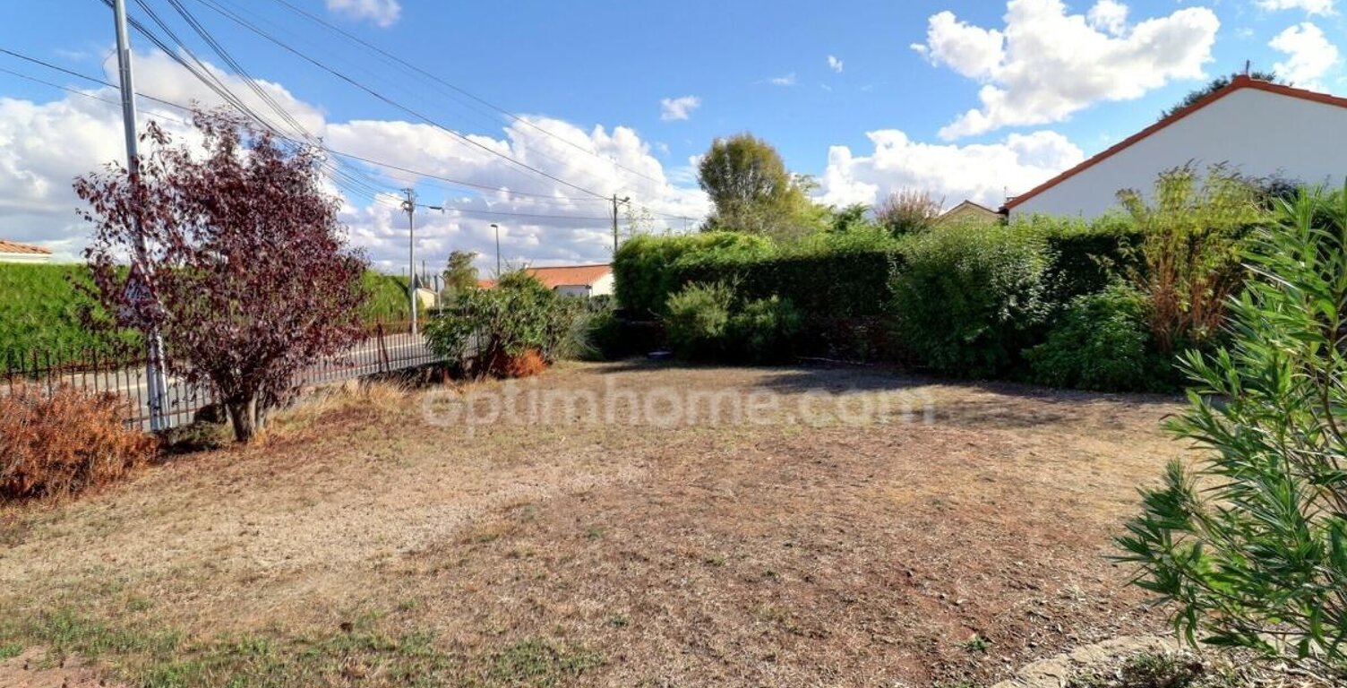 Maison familiale T7 de 145 m² – 3 chambres – Jardin, dépendance & carport Saint-Julien-de-Concelles (44450) — photo 1