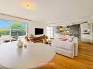MAISON CONTEMPORAINE - PISCINE CHAUFFÉE - 145 m² - EXPO SUD — photo 3