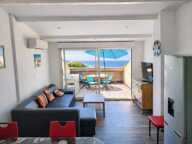 Duplex T2/3 climatisé – Vue mer & port – Terrasse 19 m² – Vendu meublé — photo 2