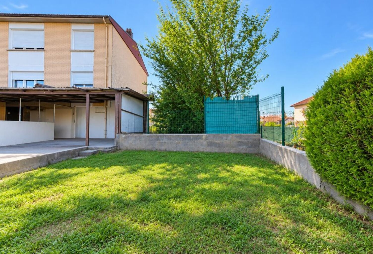 Maison jumelée F5 avec grand terrain – Au calme dans une impasse — photo 1