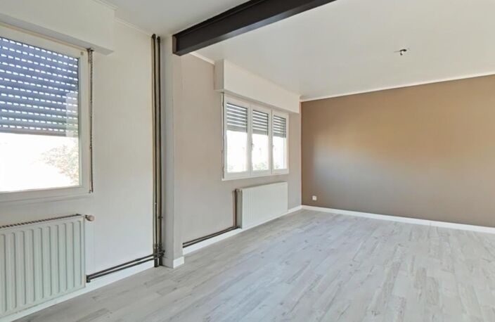 Maison jumelée F5 avec grand terrain – Au calme dans une impasse — photo 3