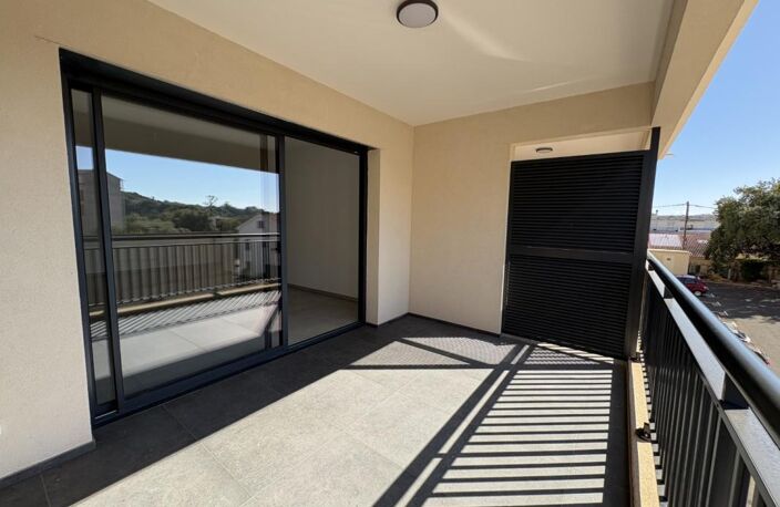 Appartement neuf 3 pièces avec terrasse — photo 2