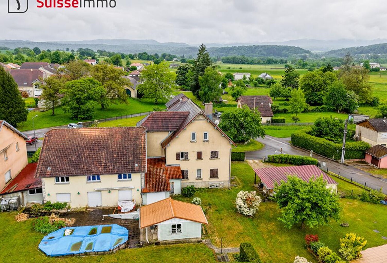 Maison rénovée L'Isle Sur Le Doubs 8 pièces 211 m2 — photo 1