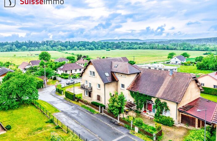 Maison rénovée L'Isle Sur Le Doubs 8 pièces 211 m2 — photo 3