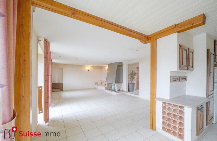 Maison rénovée L'Isle Sur Le Doubs 8 pièces 211 m2 — photo 4