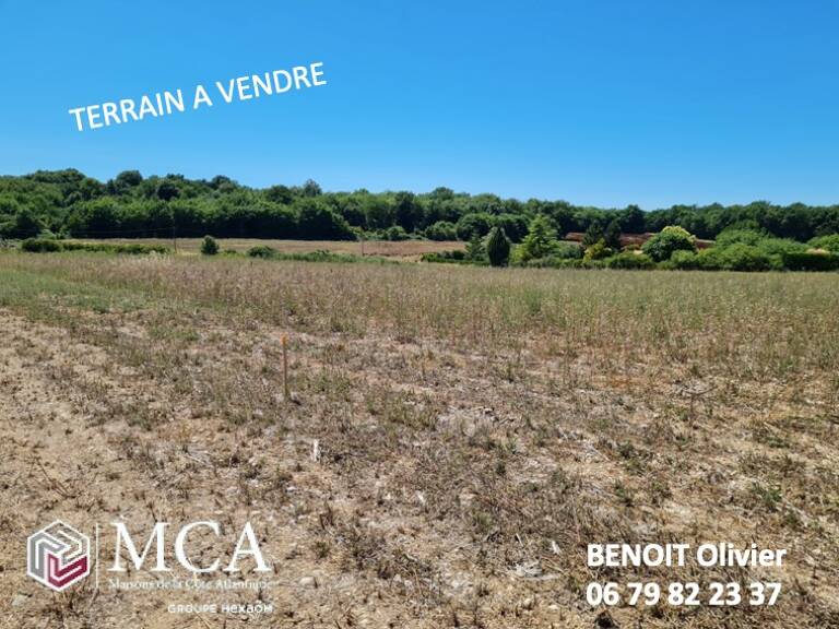 Terrain à bâtir à Meursac (17120) — photo 1