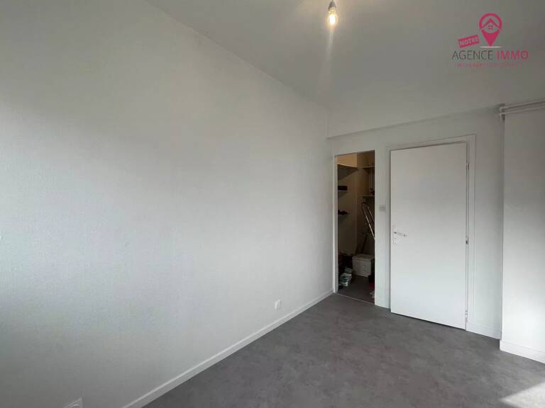 Appartement T5 - Boulevard Yves Farge — photo 1