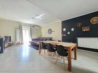 Maison de ville avec garage exceptionnel & pièce voûtée atypique — photo 2